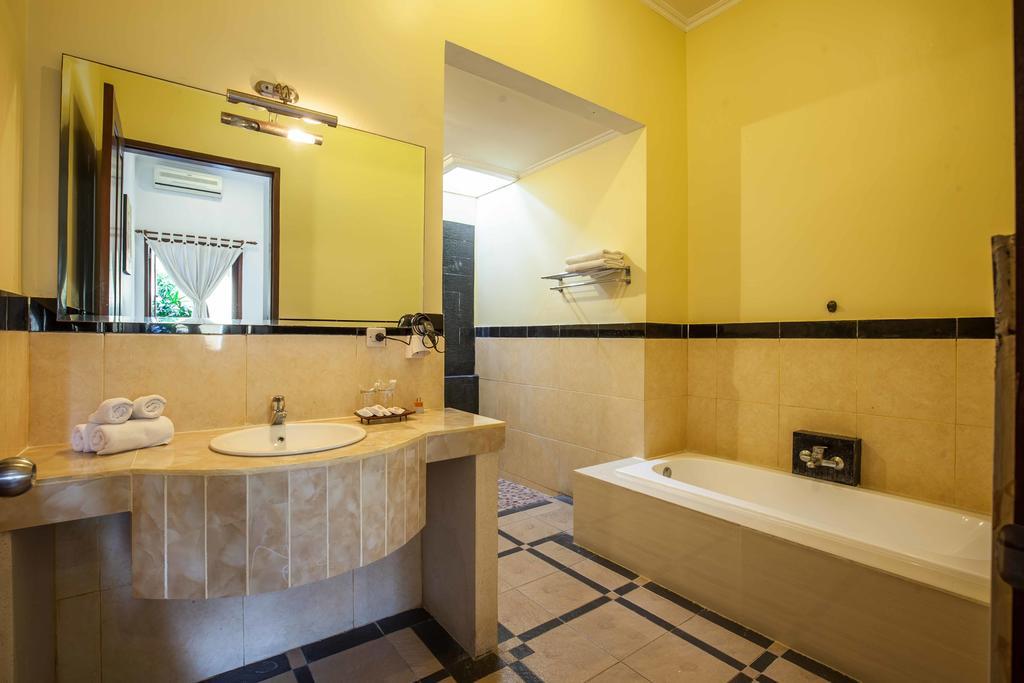 Putri Bali Villa Seminyak Habitación foto